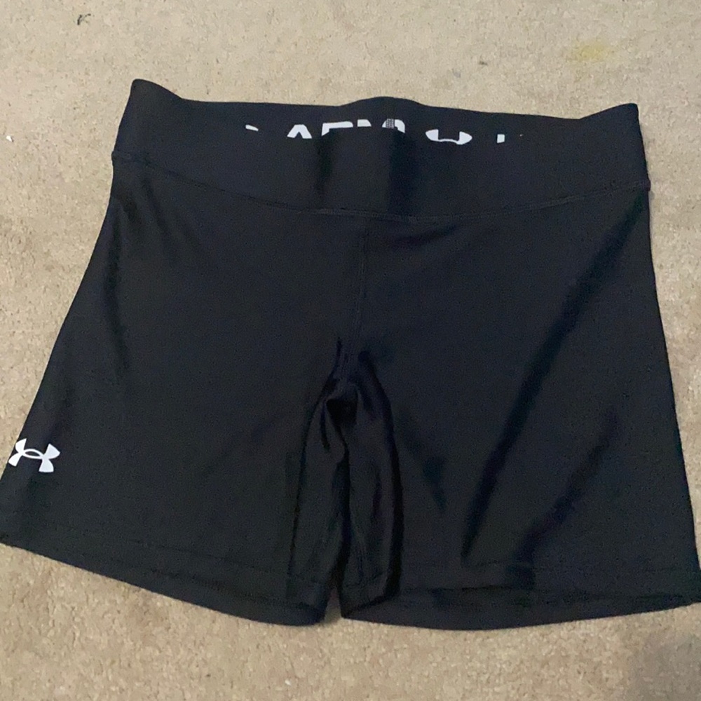 Under armour spandex shorts